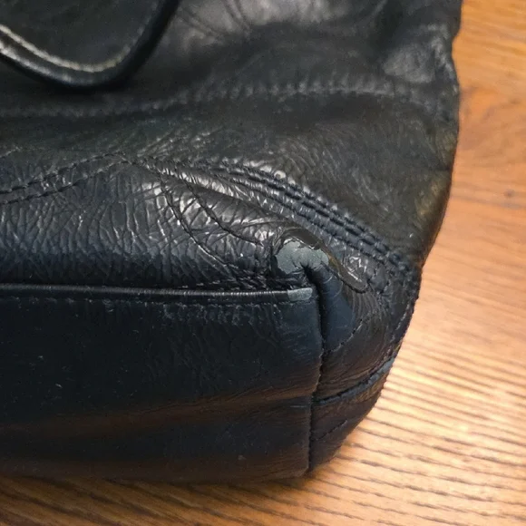 Coach Black Bag with Signature Logo - Picture 11 of 12